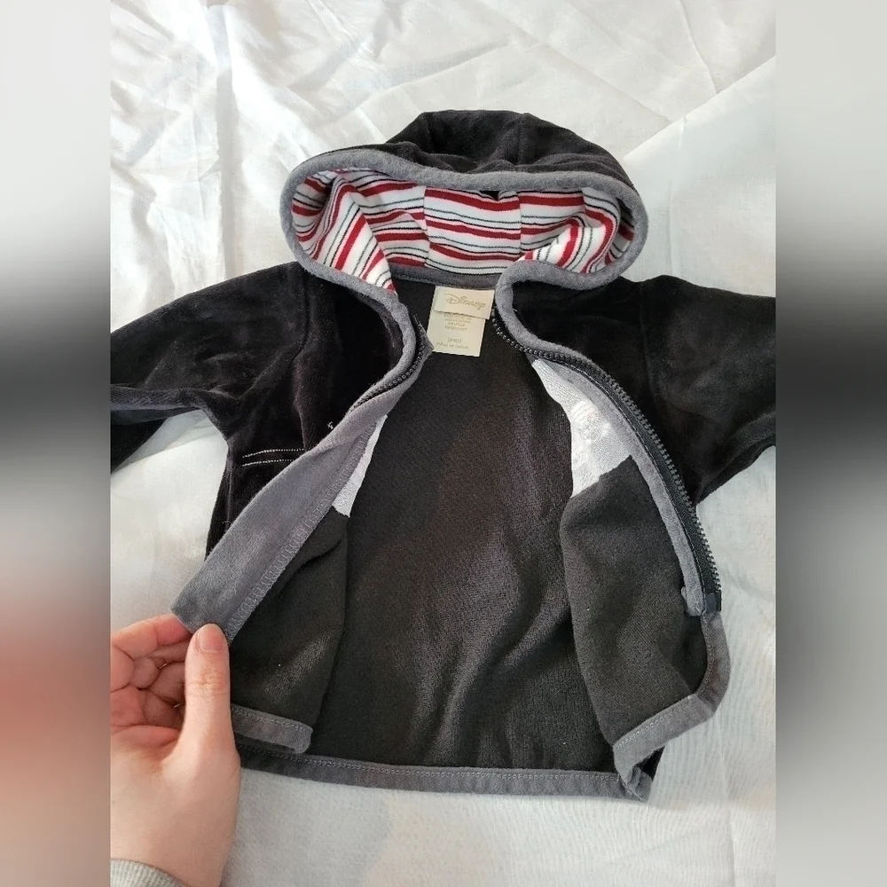 Disney Winnie the Pooh vintage 2pc black velour train sweat suit 3m
